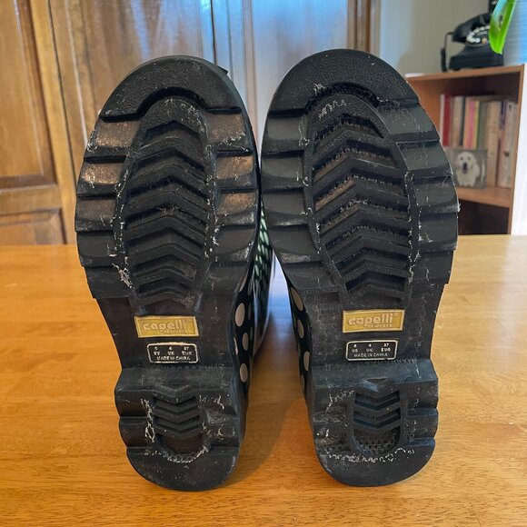 Size 6 Capelli of New York polka dot rain boot - Picture 4 of 11